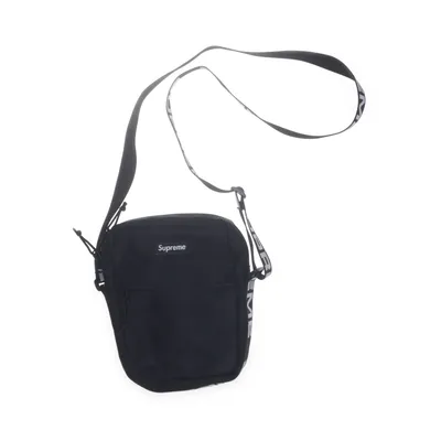 Axelremsväska (Svart) från Supreme