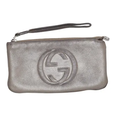 Kuvertväska (Soho Wristlet Pouch) från Gucci