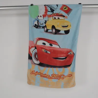 Beach towel (Lightning Mcqueen) from Disney Pixar Cotton