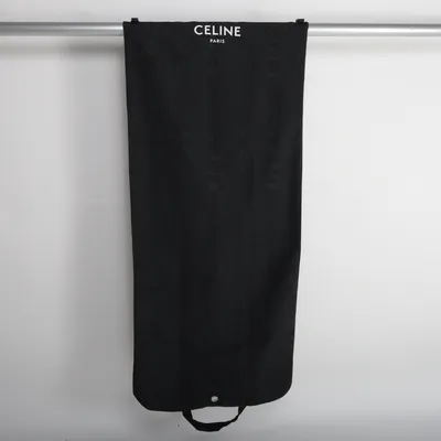 Resegarderob (Svart) från Celine