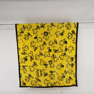 Blanket (Yellow, Black) from Butlers Polyester
