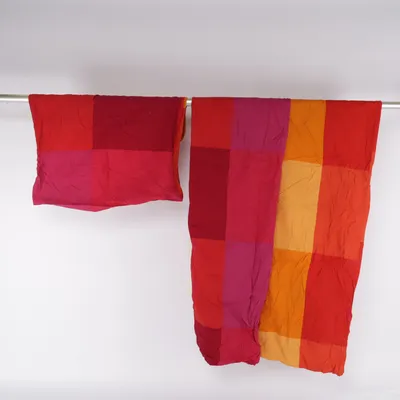 Parure de lit (Rouge, Jaune, Rose)