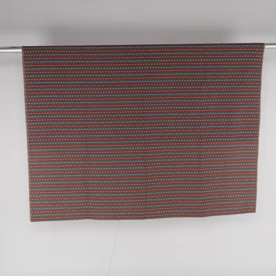 Textilien (Beige, Blau, Rot)