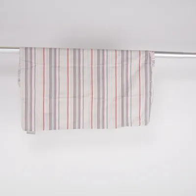 Textil (Vit, Röd, Grå) från Essenza