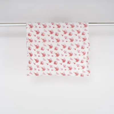 Baby blanket (White, Pink, Red) from Little Polyester