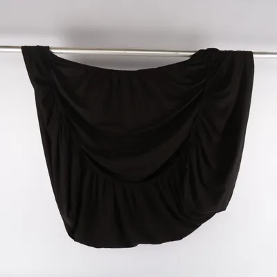 Dra-på-lakan (Svart) från Amazon Basics Polyester