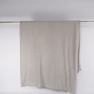 Couverture (Gris) de Novel Polyester