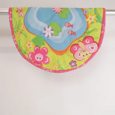 Lekmatta (Flerfärgad) från Tinylove Polyester