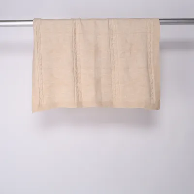 Babyfilt (Beige) från Baby Baby Akryl, Elastan, Polyamid, Polyester, Ull