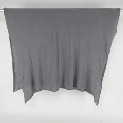 Textil (Grå) från Black Lily