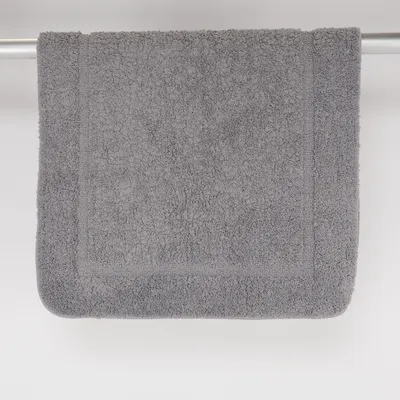 Badeværelsemåtte (Grå) fra Novitesse Polyester