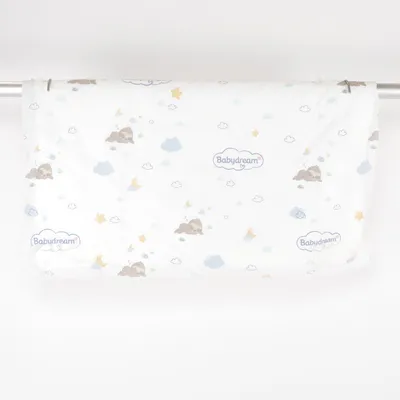 Changing mat (White, Multicolored) from Babydream