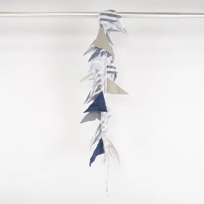 Girlang (Blå, Grå, Beige, Vit) från Nyblom Kollén