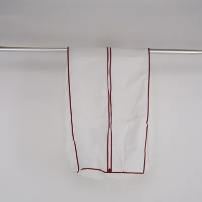 Housse de costume (Blanc, Rouge) de Anna & Anna