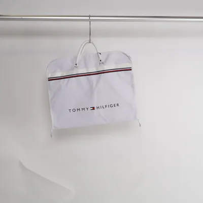 Housse de costume (Blanc) de Tommy Hilfiger