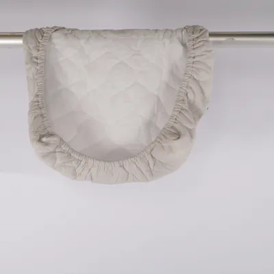 Madrasskydd (Vit) från Aquapur Polyester