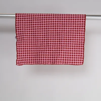 Bordsduk (Röd, Rosa, Vit) från Aphorism