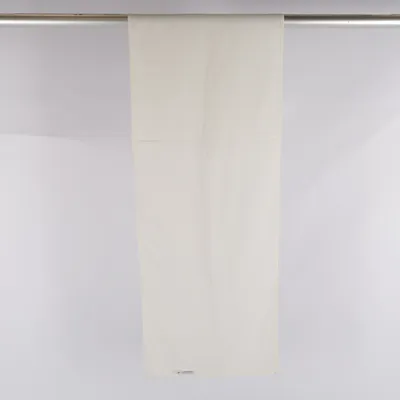 Bordsduk (Vit) från Living Polyester