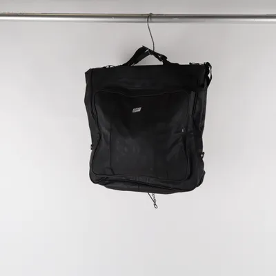 Housse de costume (Noir) de Sphere
