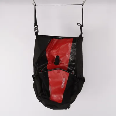 Panier de vélo (Noir, Rouge) de Ortlieb