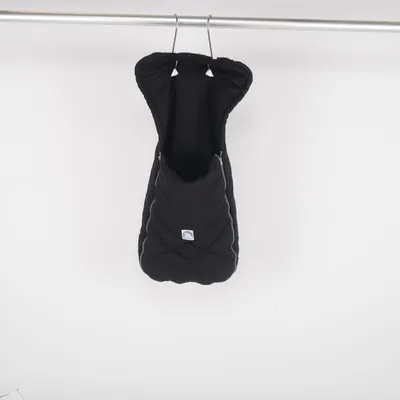 Footmuff (Black) from Eisbärchen