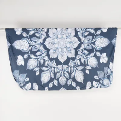 Textile (Blue, White)