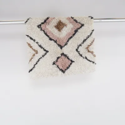 Ryatæppe (Hvid, Sort, Pink, Brun) fra H&M Home
