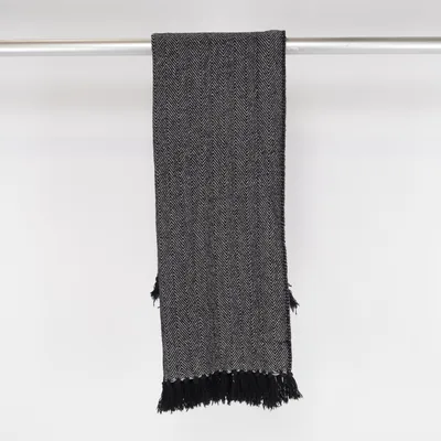 Blanket (Black, White)