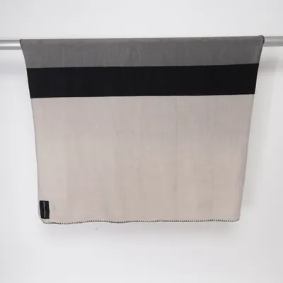 Filt (Beige, Grå, Svart) från Kosta Linnewäfveri