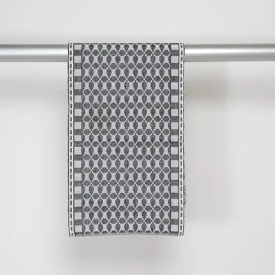Table runner (Black, White) from Nyblom Kollén