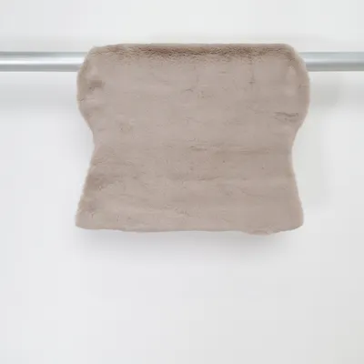 Fårskinnsfäll (Beige) från Mont Chalet Polyester