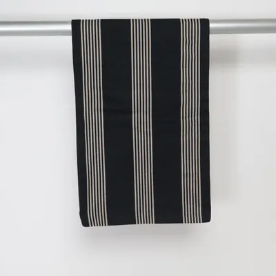 Bordløber (Sort, Beige) fra Linum
