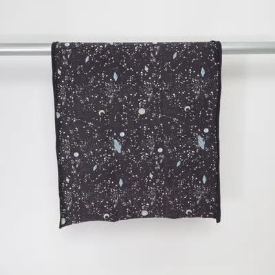 Stoffen (Zwart, Meerkleurig) van Mus & Moos
