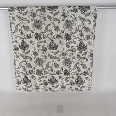 Gordijn aan roede (Wit, Zwart) van Hemtex Polyester