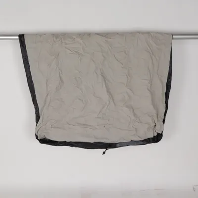 Matelas gonflable (Beige, Noir) de Outfit