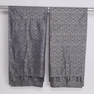 Kanallängd (Grå) från Indiska Polyester