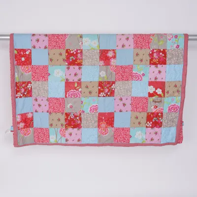 Duvet (Red, Multicolored) from Pip Bed & Bath