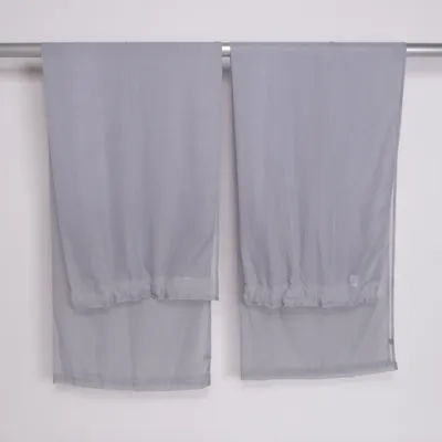 Gardin med rynkebånd (Grå) fra Jotex Polyester