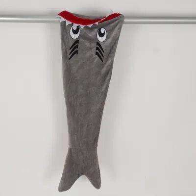 Couverture (Gris, Rouge, Blanc) Polyester