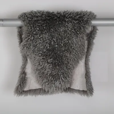 Sheepskin (Gray)