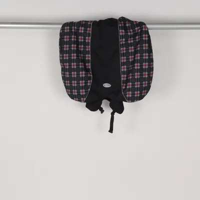 Horse blanket (Black, Red, White) from Hansbo Sport