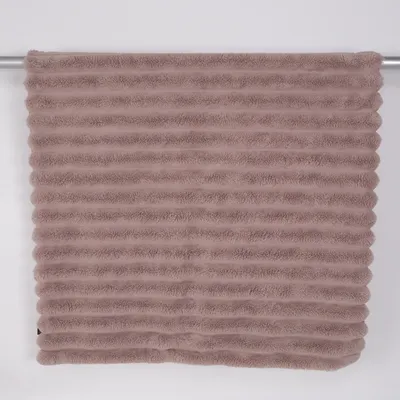 Filt (SKINNWILLE HOME COLLECTION) från Skinnwille Polyester