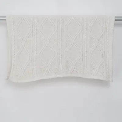 Filt (Vit) från DKNY Polyester