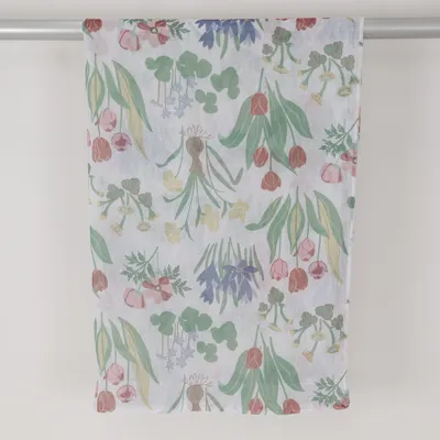 Kanallängd (Saga Ln It Spring Flower) från Noble House Polyester