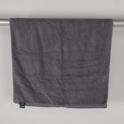 Badetuch (Grau) von Morgan Madison Baumwolle