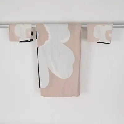 Bed set (Unikko) from Marimekko