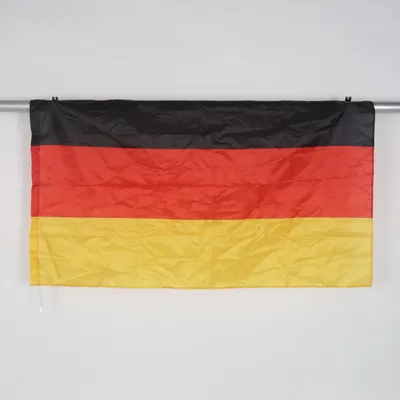 Flagga (Röd, Gul)