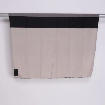 Filt (Grå, Beige) från Kosta Linnewäfveri Återvunnen polyester