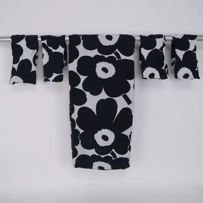 Bed set (Blue, White) from Marimekko