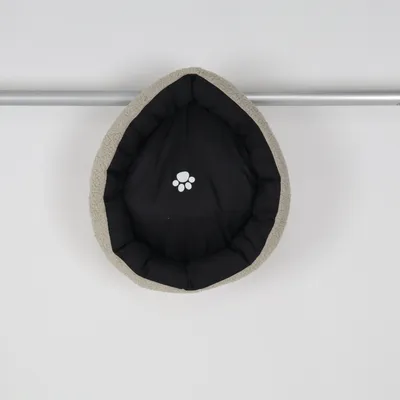 Pet bed (Black, Beige) from Zoofari